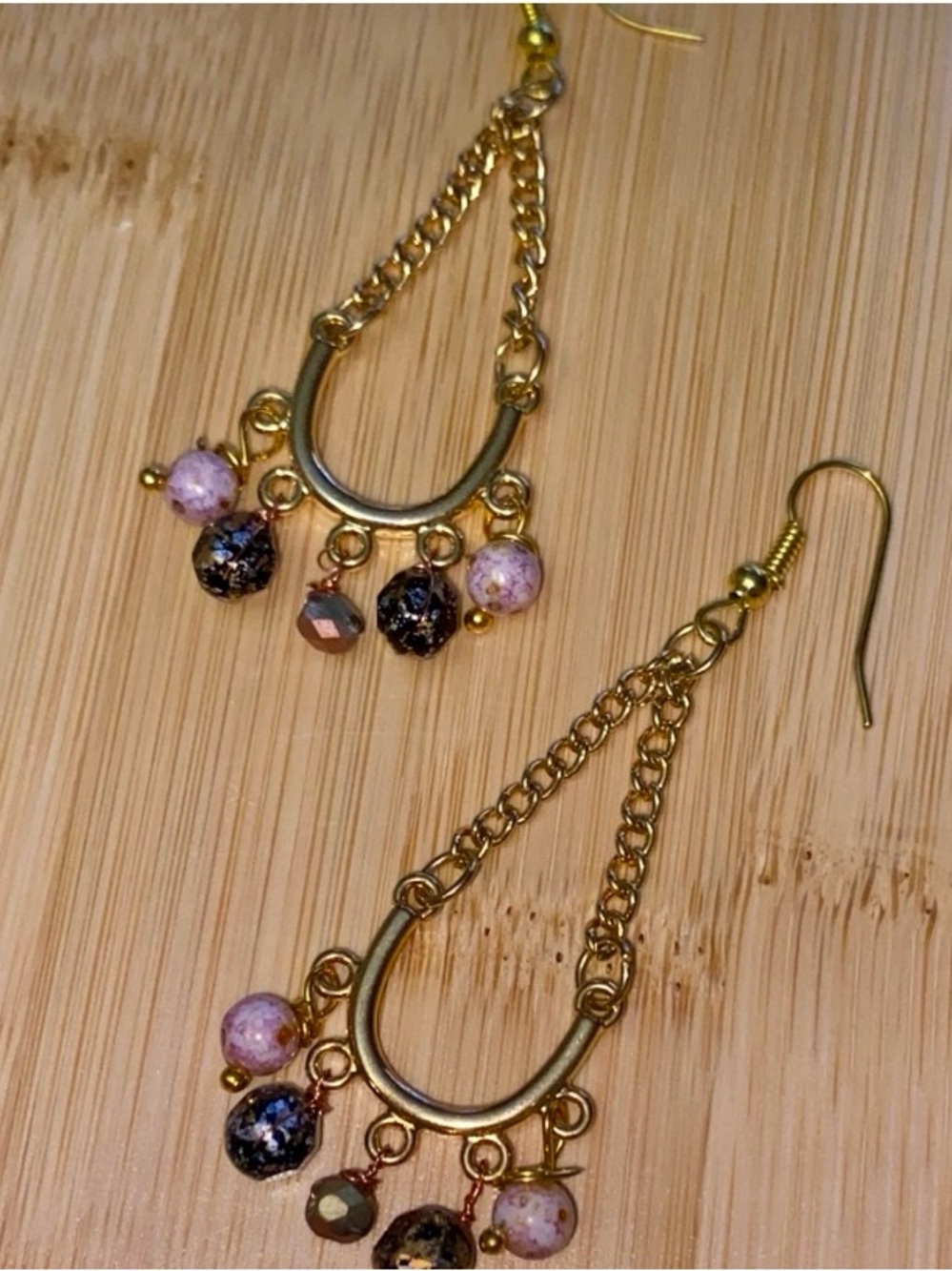 Chic Gold and Black Teardrop dangling Earrings